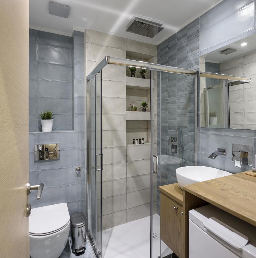 Τhe Half Root Suite In The Heart Of City Center Szaloniki Kültér fotó