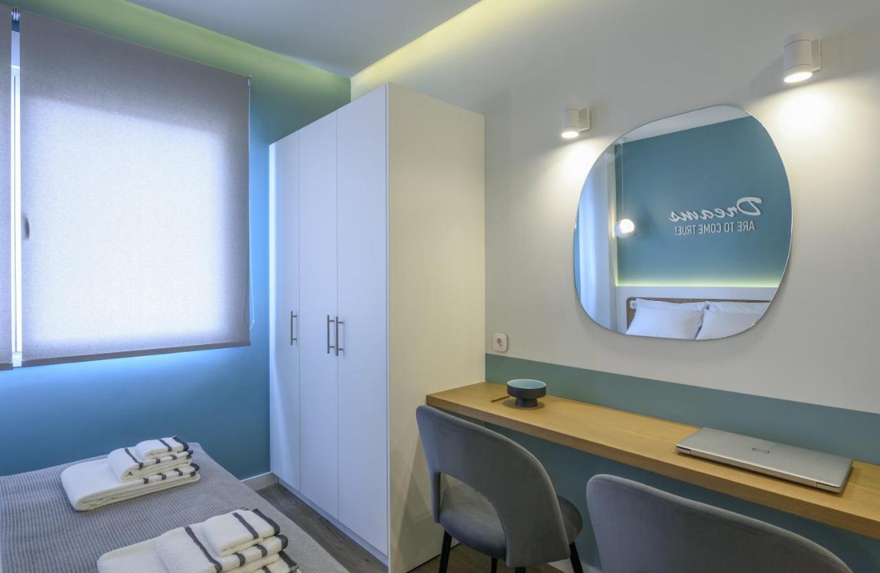 Τhe Half Root Suite In The Heart Of City Center Szaloniki Kültér fotó