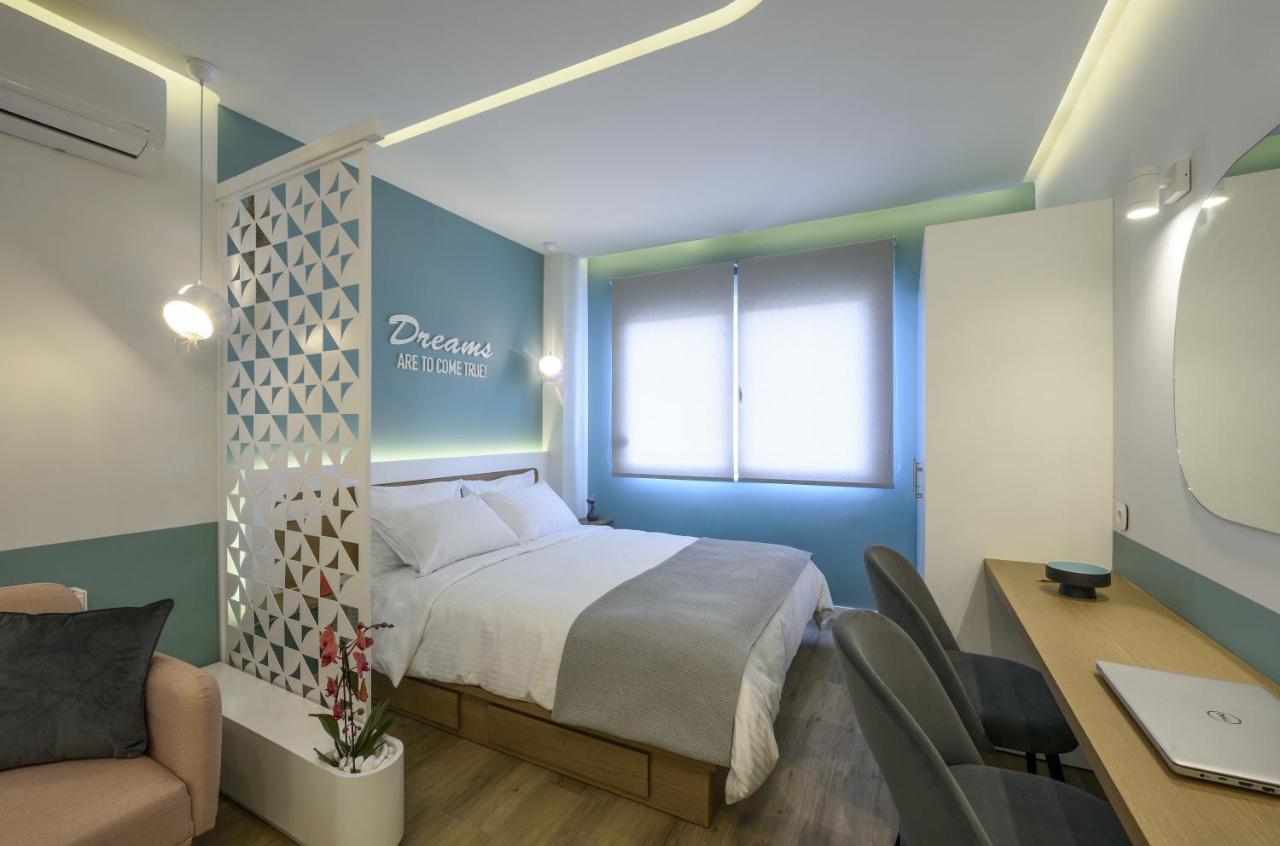 Τhe Half Root Suite In The Heart Of City Center Szaloniki Kültér fotó